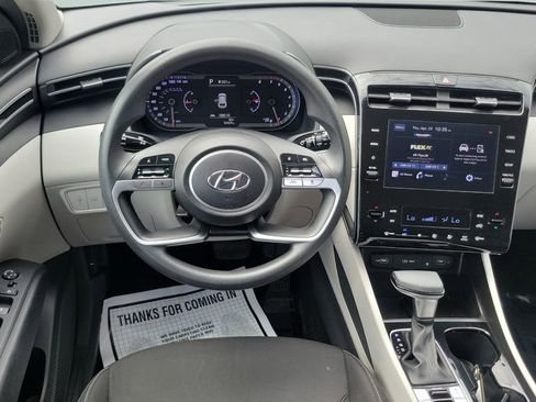 Certified 2024 Hyundai Tucson SEL FWD image 12