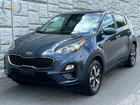 Used 2022 Kia Sportage LX AWD/4WD image 1
