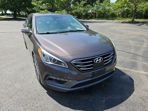 Used 2017 Hyundai Sonata Limited w/ Ultimate Package 04 FWD image 8