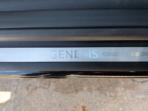 Used 2026 Genesis GV70 2.5T AWD/4WD image 32