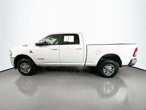 Used 2022 RAM 2500 Big Horn w/ Cold Weather Group AWD/4WD image 4