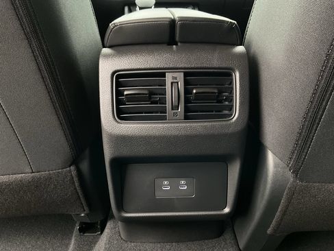 New 2026 Nissan Rogue SV AWD/4WD image 18