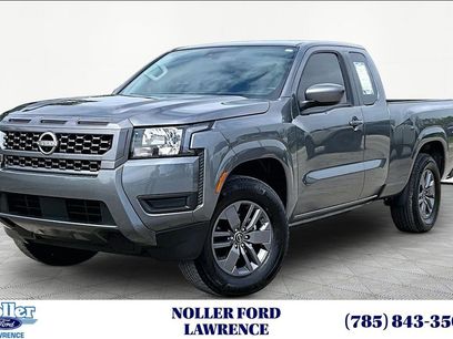 Used 2025 Nissan Frontier SV