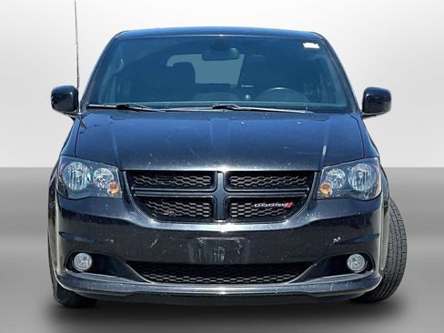 Used 2019 Dodge Grand Caravan GT FWD image 3
