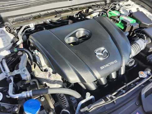 Used 2021 MAZDA CX-30 FWD 2.5 S w/ Select Package image 26