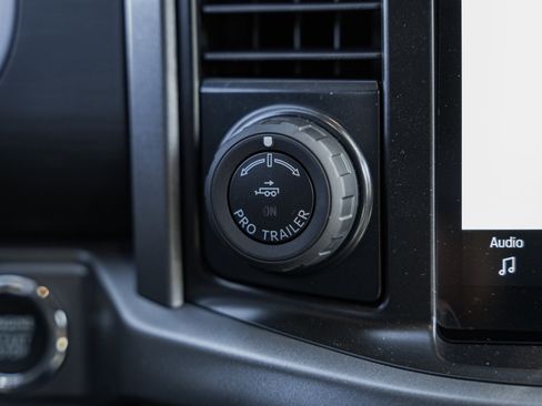 New 2025 Ford F150 XLT w/ Equipment Group 302A MID image 30