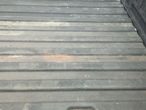 Used 2018 Chevrolet Silverado 1500 LT w/ All Star Edition image 5