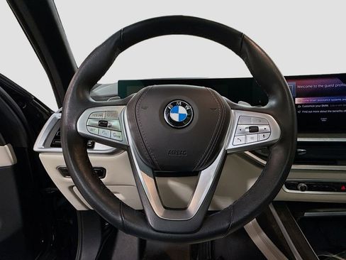 Used 2023 BMW X7 xDrive40i w/ Premium Package image 6
