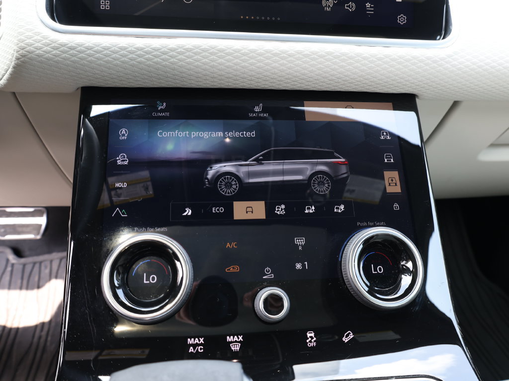 Used 2023 Land Rover Range Rover Velar R-Dynamic S AWD/4WD image 29