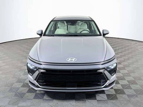 Used 2024 Hyundai Sonata SEL FWD image 2