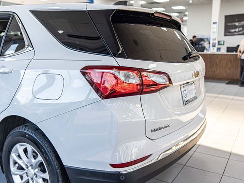 Used 2020 Chevrolet Equinox LT image 11