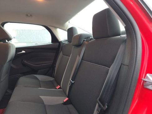 Used 2014 Ford Focus SE image 27