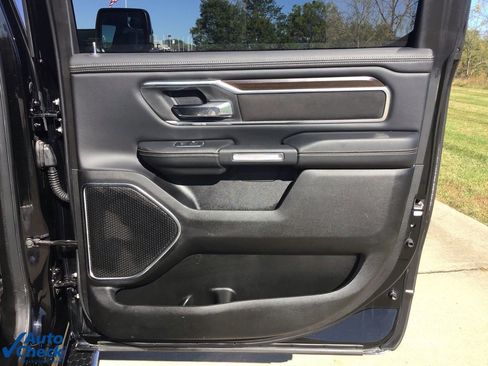 Used 2022 RAM 1500 Laramie image 12