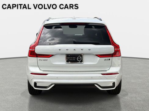 Certified 2024 Volvo XC60 B5 Plus w/ Protection Package Premier AWD/4WD image 6