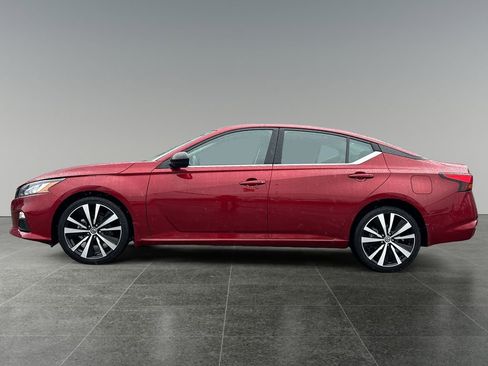 Used 2022 Nissan Altima 2.5 SR image 4