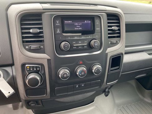 Used 2018 RAM 1500 Express RWD image 23
