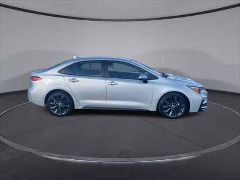Certified 2024 Toyota Corolla SE FWD image 2