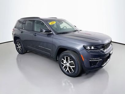 Used 2025 Jeep Grand Cherokee Limited w/ Luxury Tech Group II