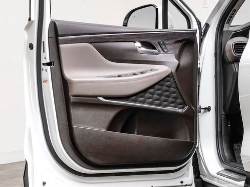 Used 2020 Hyundai Santa Fe Limited image 39