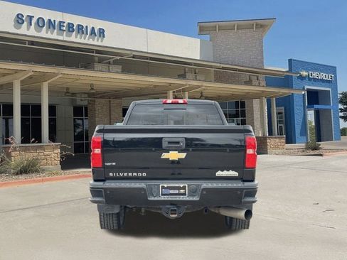 Used 2016 Chevrolet Silverado 2500 High Country w/ Duramax Plus Package image 6