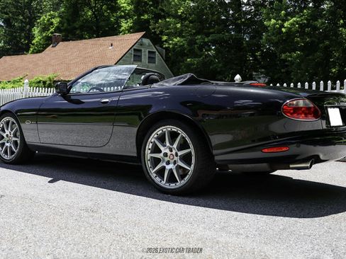 Used 2002 Jaguar XK8 Convertible RWD image 4