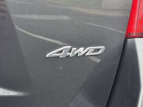 Used 2010 Toyota Highlander Limited AWD/4WD image 34