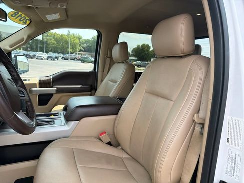 Used 2018 Ford F150 Lariat AWD/4WD image 12