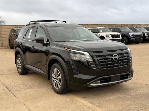 New 2026 Nissan Pathfinder SL FWD image 5