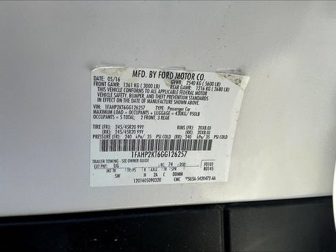 Used 2016 Ford Taurus SHO w/ Equipment Group 401A AWD/4WD image 35