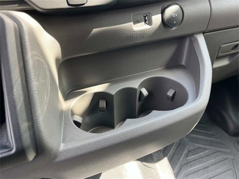 New 2025 Ford Transit 250 148 Medium Roof image 16