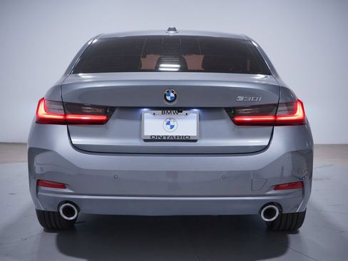 Used 2024 BMW 330i Sedan w/ Convenience Package RWD image 5