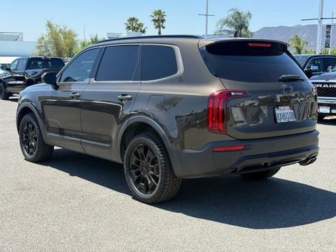 Used 2021 Kia Telluride EX w/ EX Premium Package AWD/4WD image 2