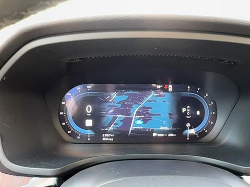 Certified 2025 Volvo V60 B5 Cross Country Plus image 20