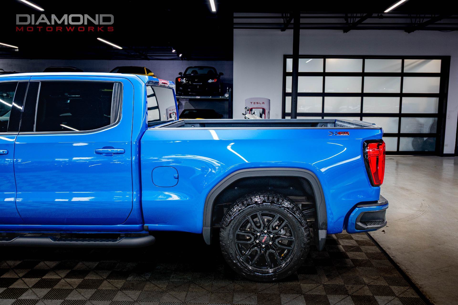 Used 2024 GMC Sierra 1500 Elevation AWD/4WD image 13