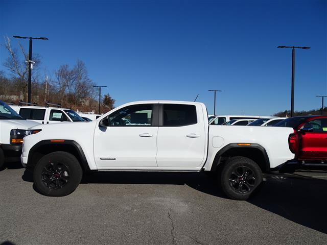 Used 2025 GMC Canyon Elevation RWD image 2