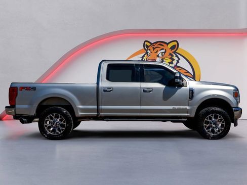 Used 2020 Ford F250 Lariat w/ Lariat Value Package image 4