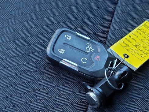 Used 2021 GMC Sierra 1500 Elevation image 25