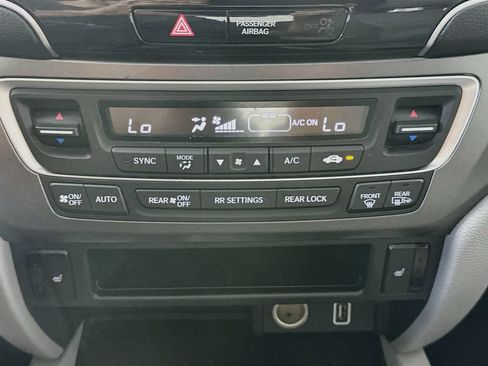 Used 2022 Honda Pilot EX-L image 18