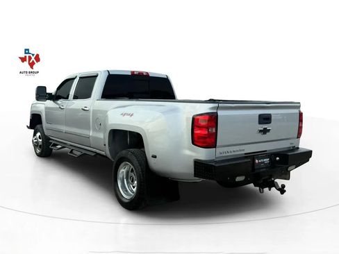 Used 2015 Chevrolet Silverado 3500 LTZ w/ Duramax Plus Package image 4