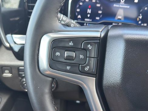 Used 2023 Chevrolet Silverado 1500 LT AWD/4WD image 22