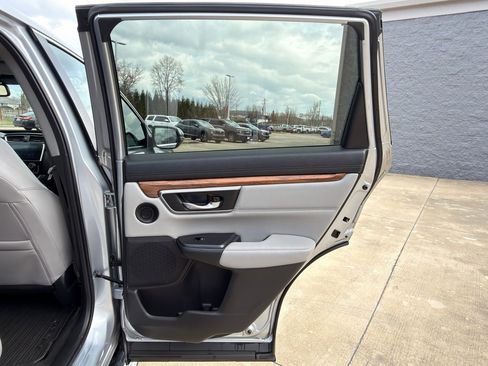 Used 2018 Honda CR-V EX-L image 17