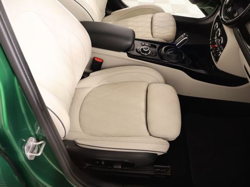 Used 2022 MINI Cooper Clubman S FWD image 14