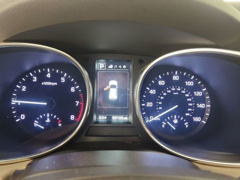 Used 2017 Hyundai Santa Fe Limited w/ Cargo Package image 10