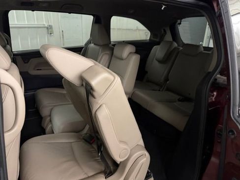 Used 2020 Honda Odyssey Elite image 11