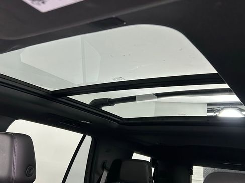 Used 2023 Chevrolet Tahoe LT w/ LT Signature Plus Package image 34