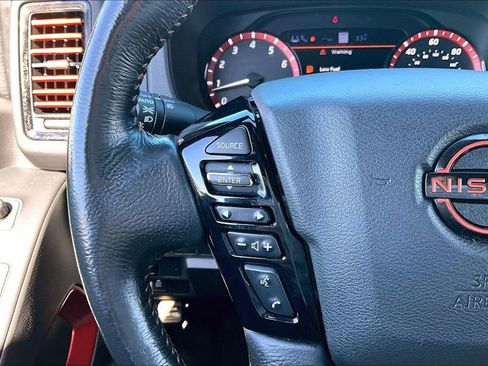 Used 2022 Nissan Frontier Pro-X w/ Technology Package image 19