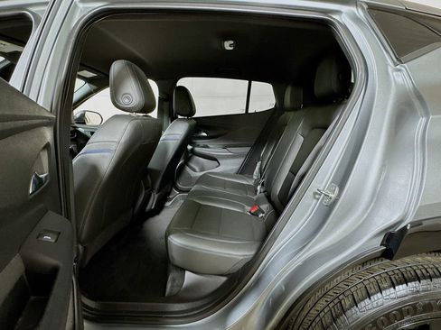 Certified 2024 Buick Envista Sport Touring w/ Convenience I Package image 21