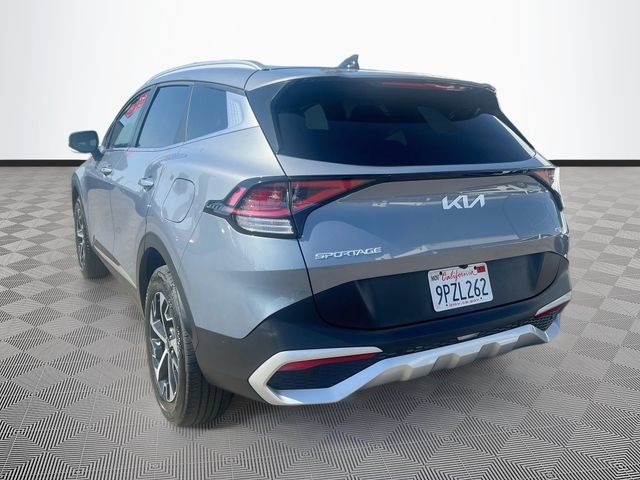 Used 2025 Kia Sportage EX AWD/4WD image 5