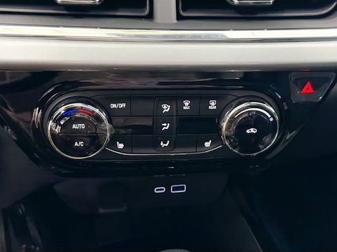 New 2026 Chevrolet Trax LT w/ Driver Confidence Package image 19