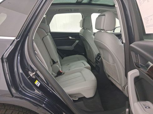 Used 2018 Audi Q5 2.0T Premium Plus w/ Premium Plus Package image 34